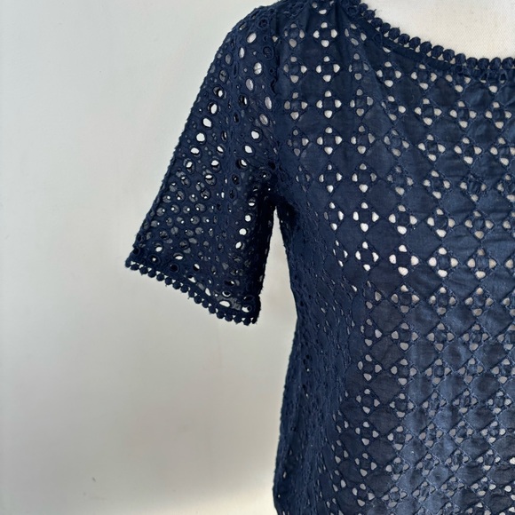 LOFT Navy Geometric Eyelet Blouse Top Cotton Size XS Petite - Picture 4 of 7